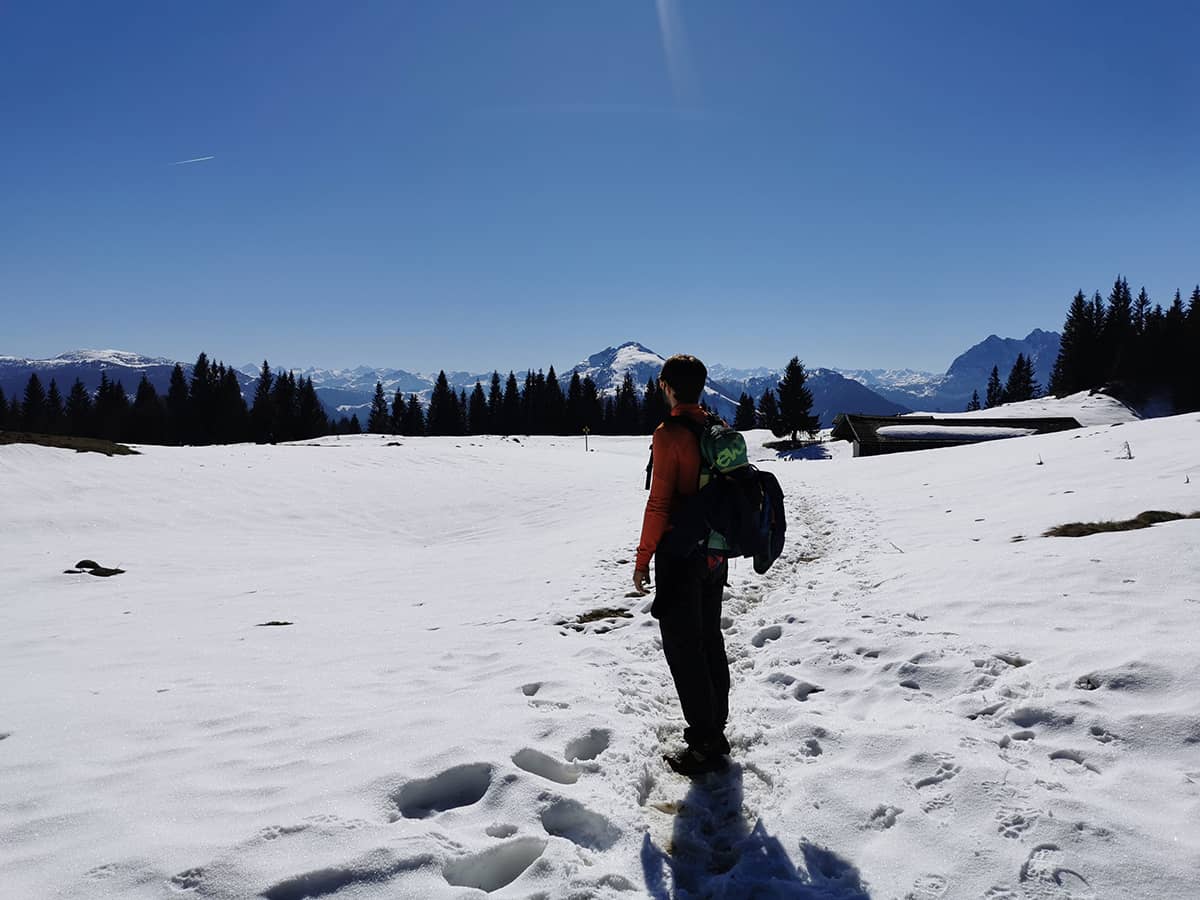 Blick vom Brotzeitplatz nahe der Stoibenmöseralm
