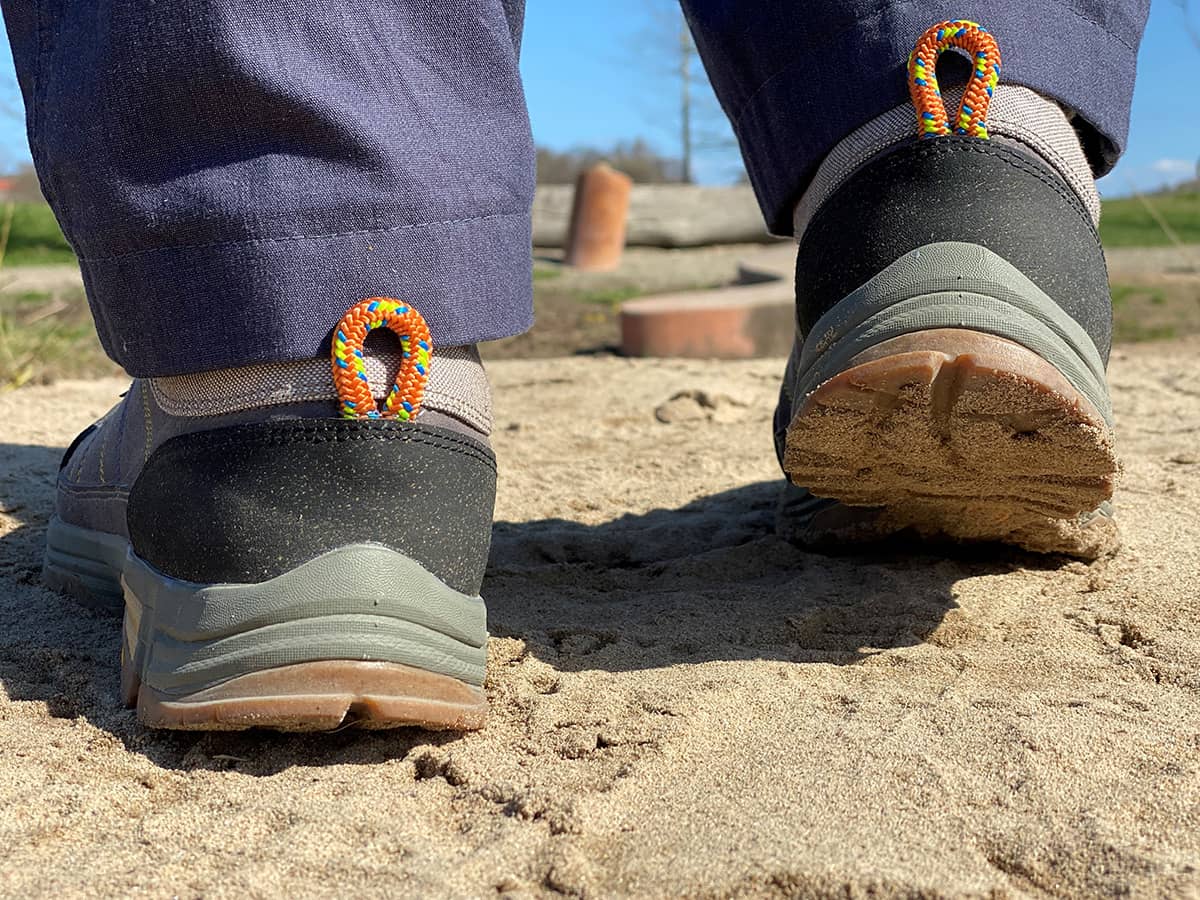 Schlinge hinten am Vegan Guide Marron