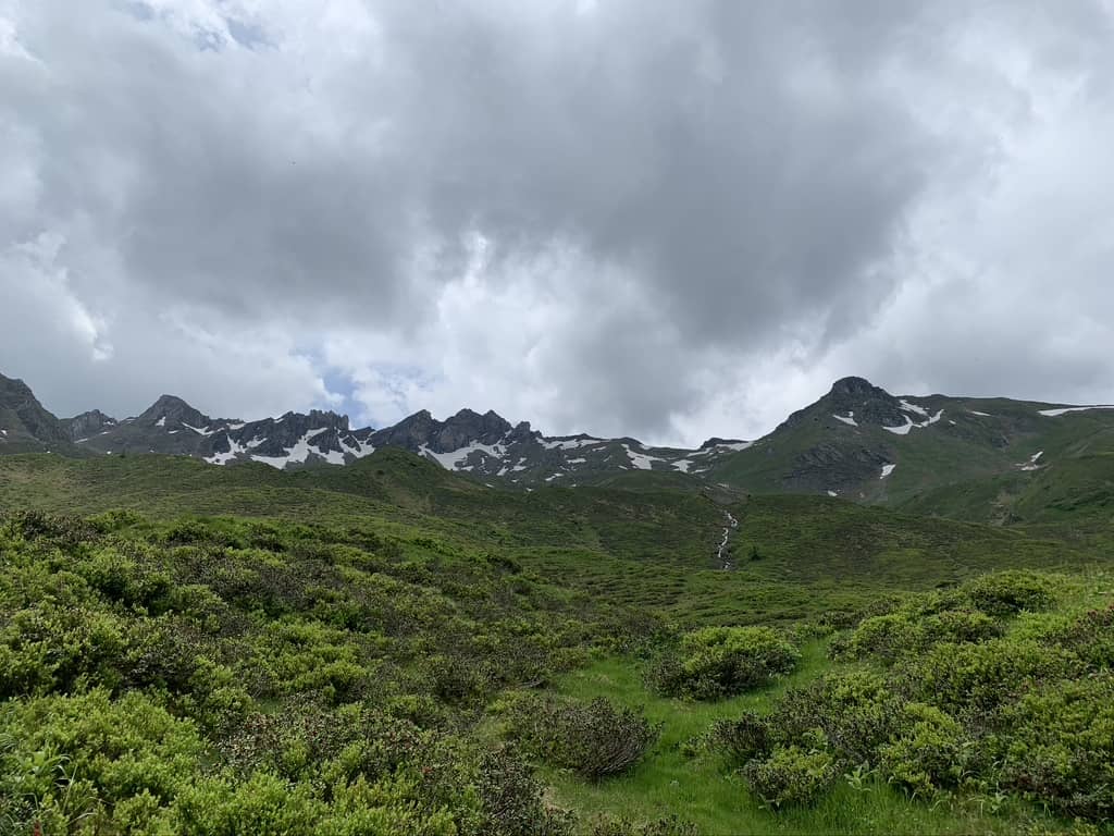 Salzbuger Almenweg Bericht: Berggipfel mit Wolken