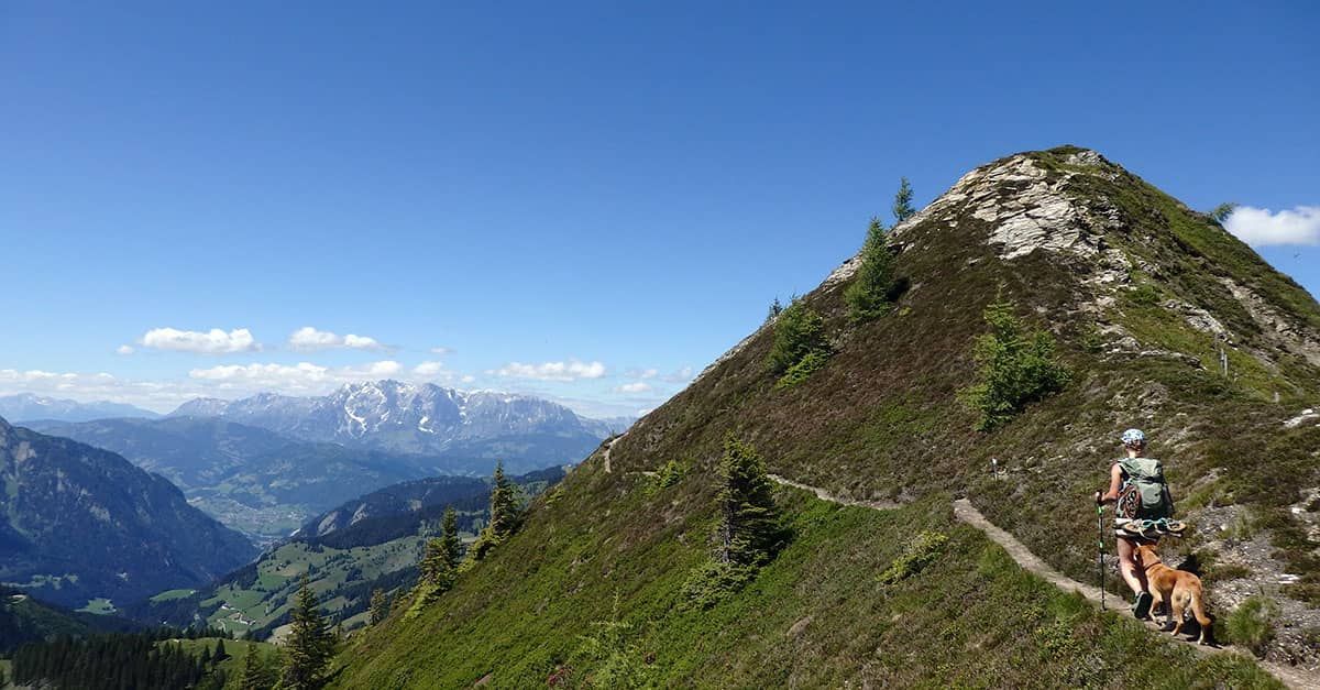 Linda auf dem Weg zum Gipfel nähe Unterwandalm