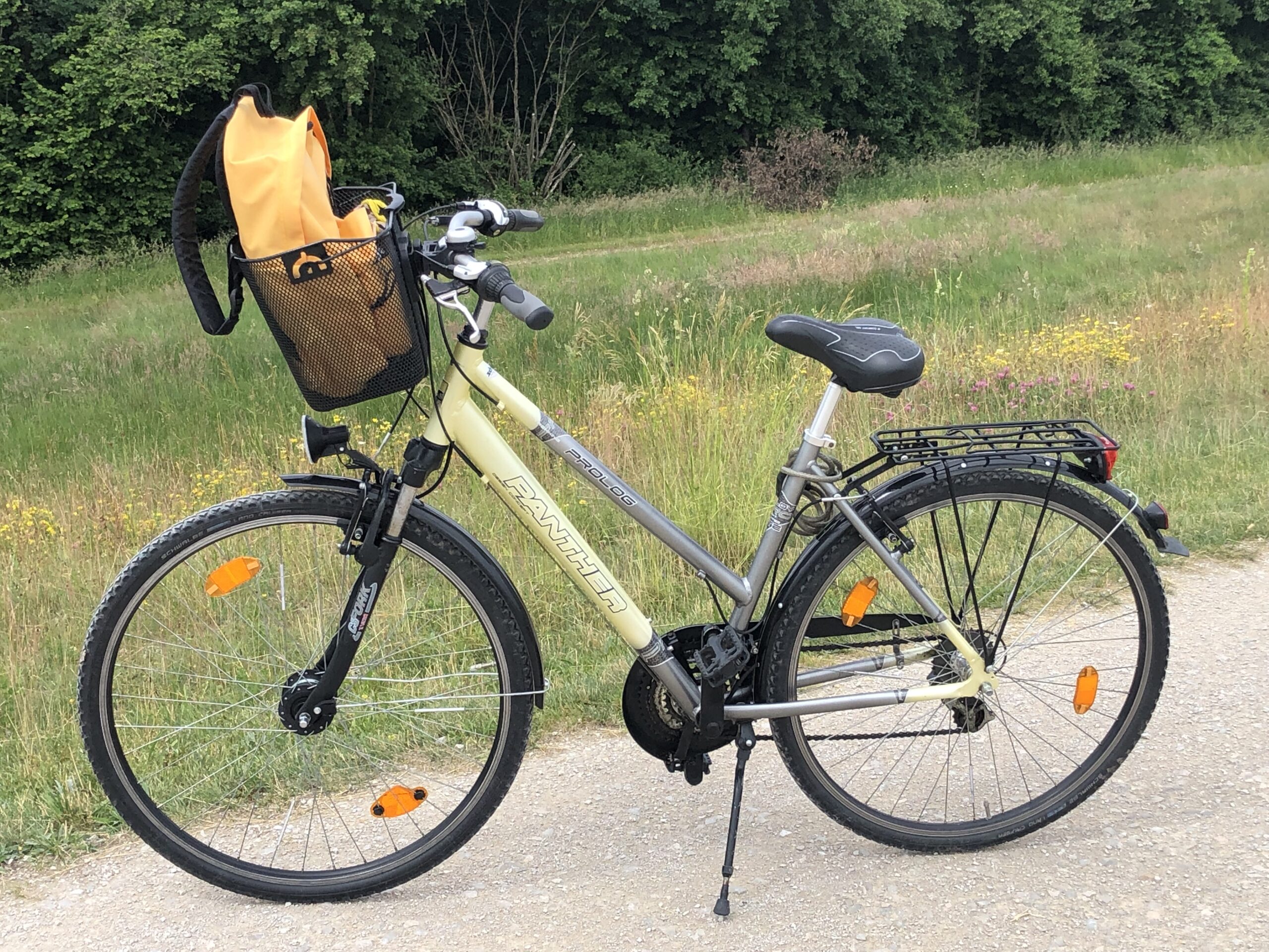 Mit dem Fahrrad auf dem Rothsee Radweg Mit dem Fahrrad auf dem Rothsee Radweg