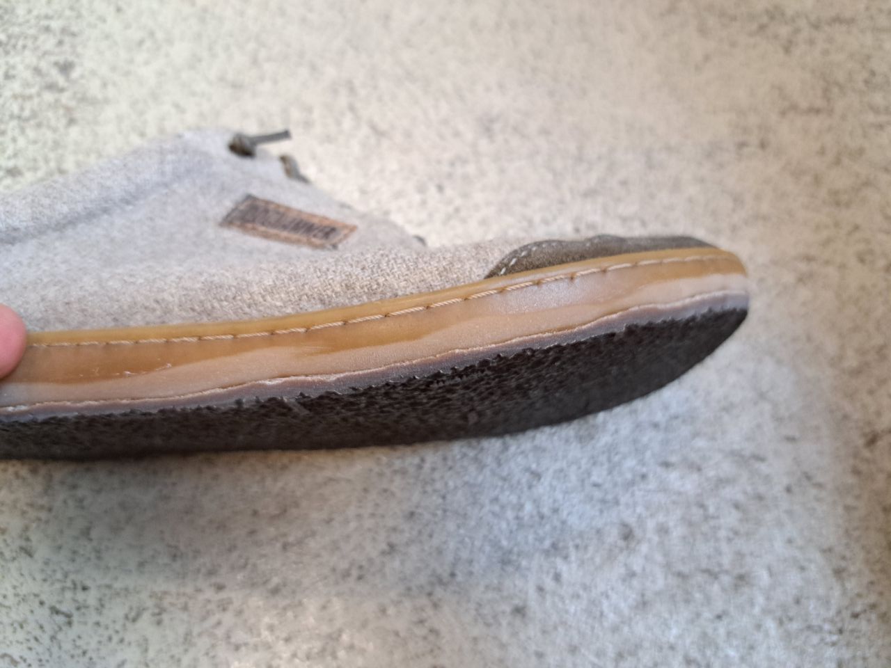 wiederbesohlter barfußschuh von doghammer