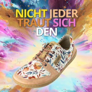 barfußschuh mit blumen muster auf farbigem hintergrund