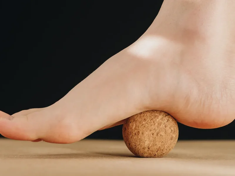 korkfaszienball im einsatz am fuß