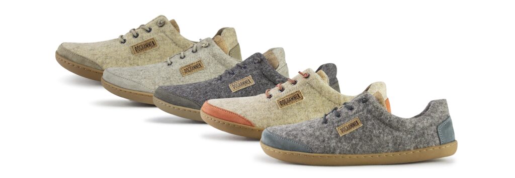 Terrar-Wool-alle_zusammen_außen_freigestellt_Magazin Barfußschuhe aus heimischer Wolle