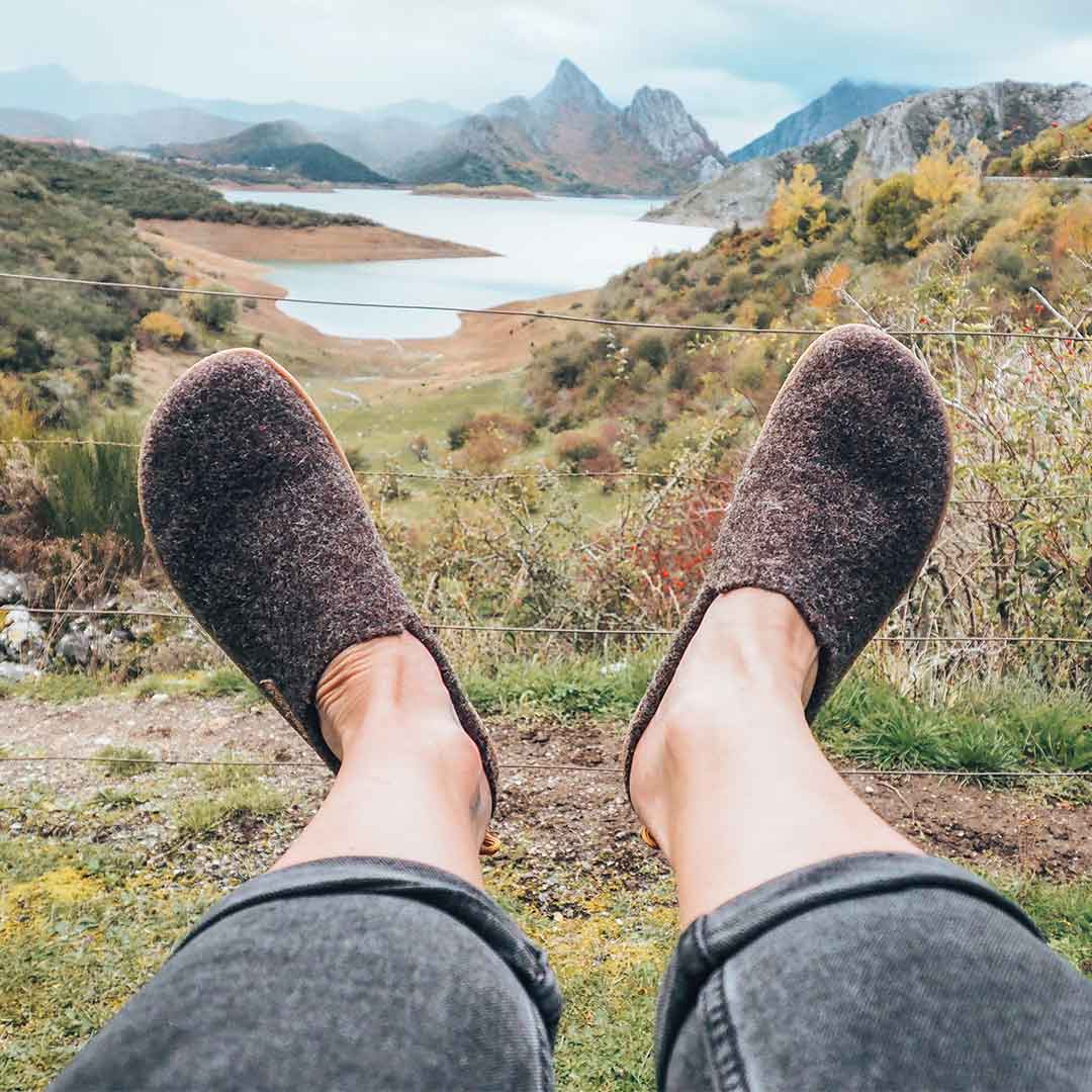 Terrar Dahoam Wool | darkbrown - Barfuß-Hausschuhe